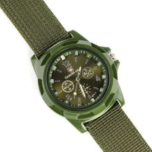 Load image into Gallery viewer, Man watch Gemius Army Racing Force